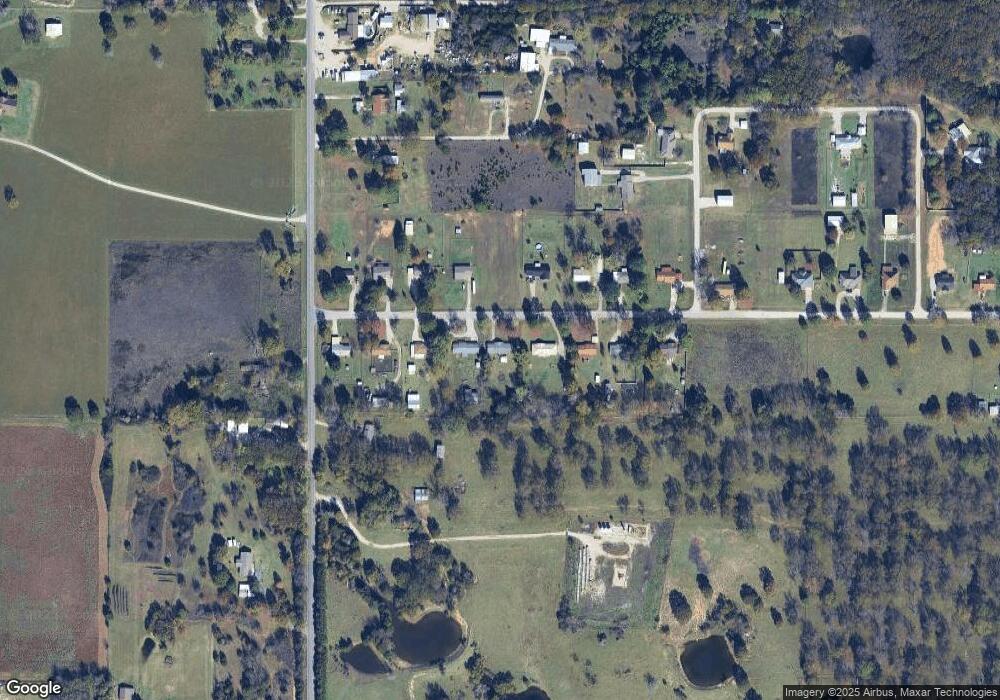 114 Sandy Ln, Ardmore, OK 73401 - photo 1