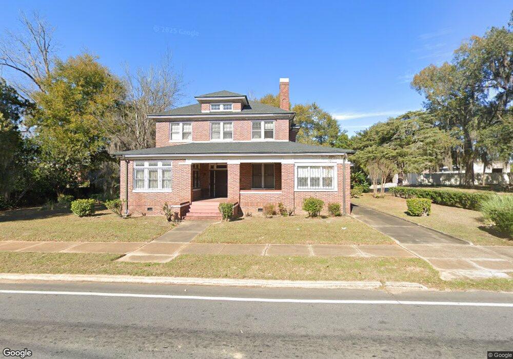 317 E Calhoun St, Bainbridge, GA 39817 - photo 1