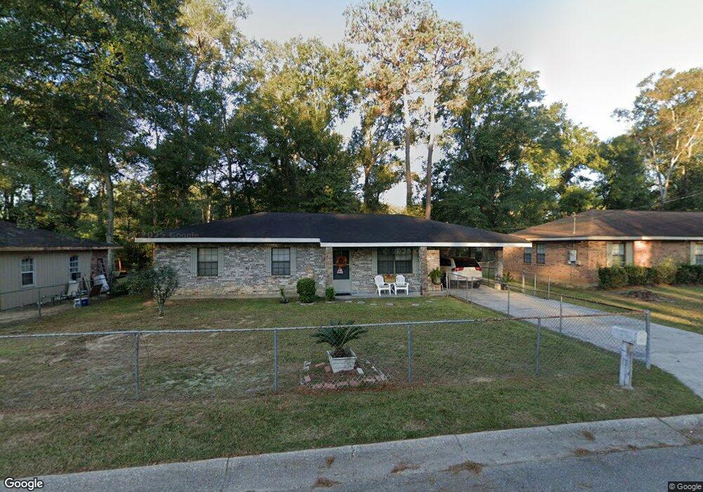 226 S Abrams Ave, Picayune, MS 39466 - photo 1