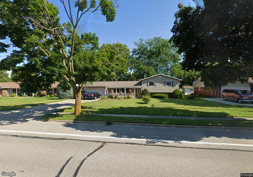 944 E Genesee St, Frankenmuth, MI 48734 - photo 1