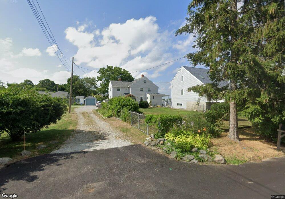 9 Whipple Ave, Warwick, RI 02889 - photo 1