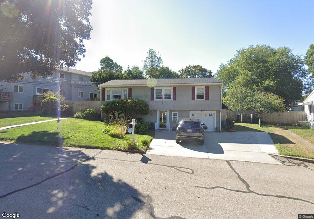 32 Pepin St, West Warwick, RI 02893 - photo 1