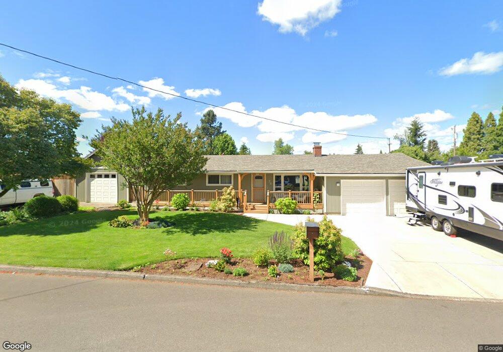 310 NW 9th Ave, Canby, OR 97013 - photo 1