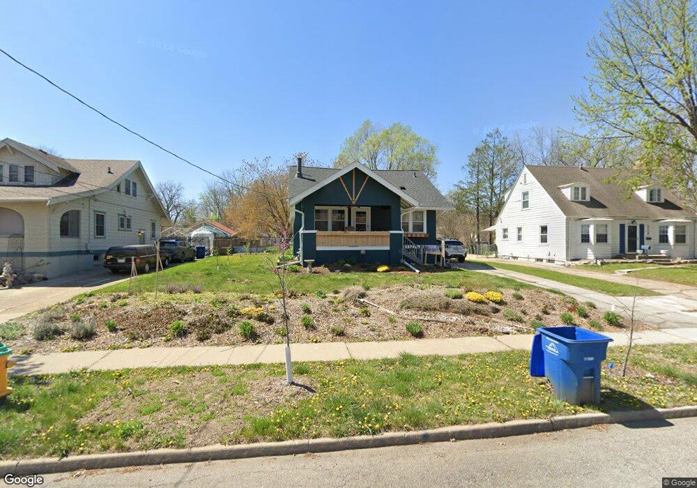 2104 44th St, Des Moines, IA 50310 - photo 1