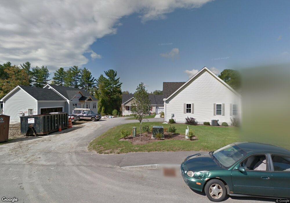 5 Sugar Plum Ln unit 5, Londonderry, NH 03053 - photo 1