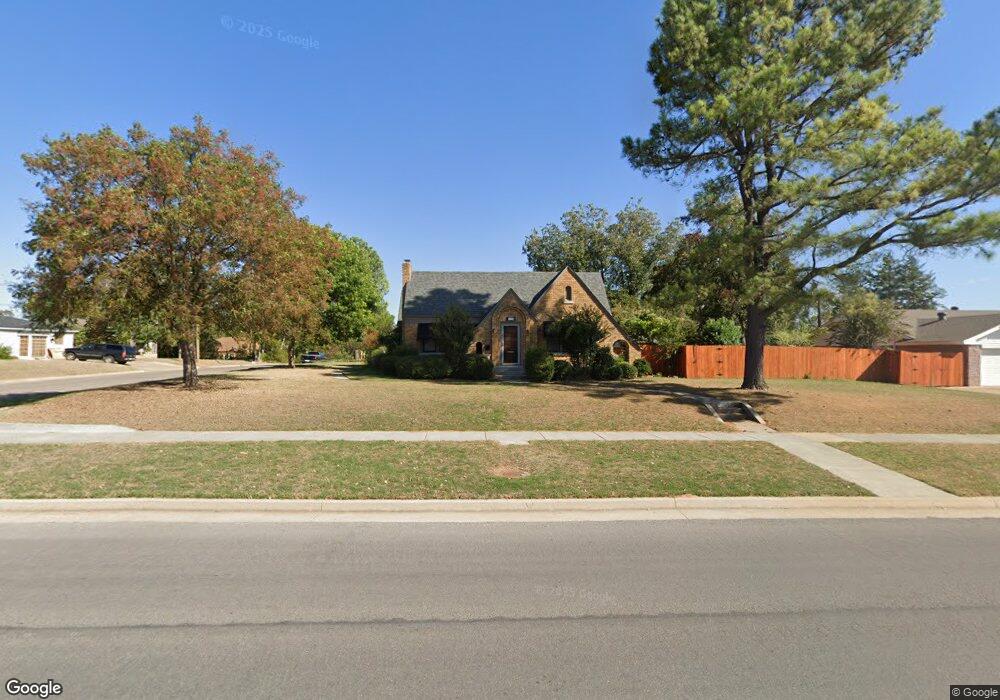 1237 N Bdwy Ave, Shawnee, OK 74801 - photo 1