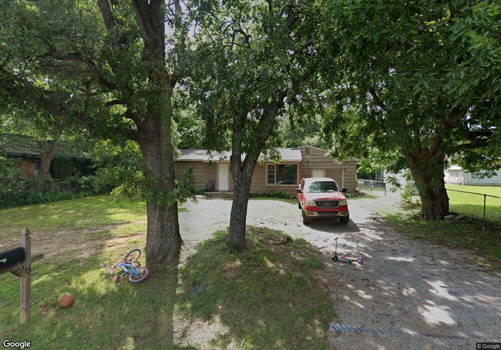1307 B St SE, Ardmore, OK 73401 - photo 1