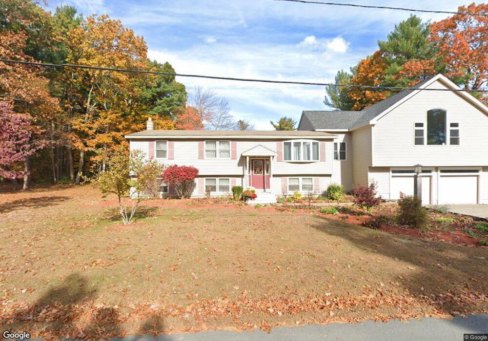 4 Pine St, Salisbury, MA 01952 - photo 1