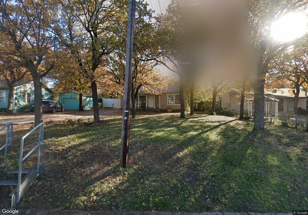 1205 Lindsey St, Denton, TX 76205 - photo 1