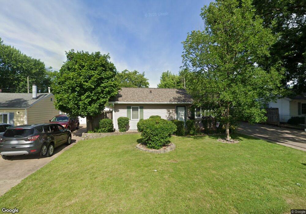 7210 N Oak St, Davenport, IA 52806 - photo 1