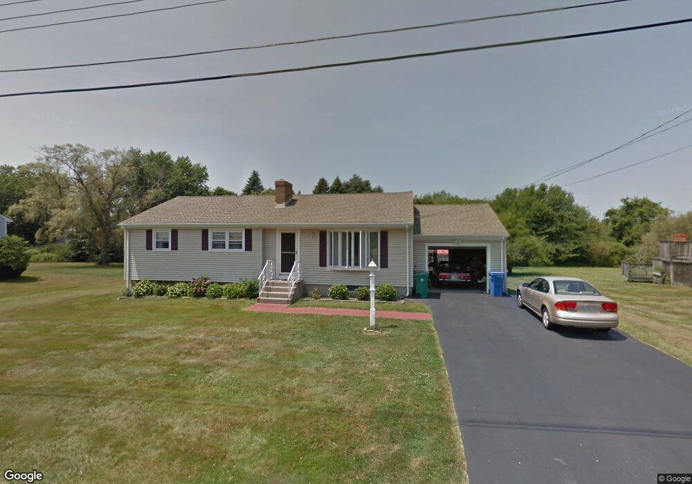 6 Champlin Terrace, Middletown, RI 02842 - photo 1