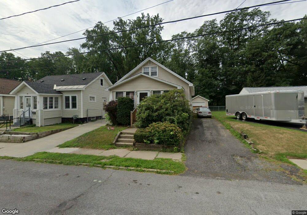 44 Pershing Dr, Schenectady, NY 12302 - photo 1