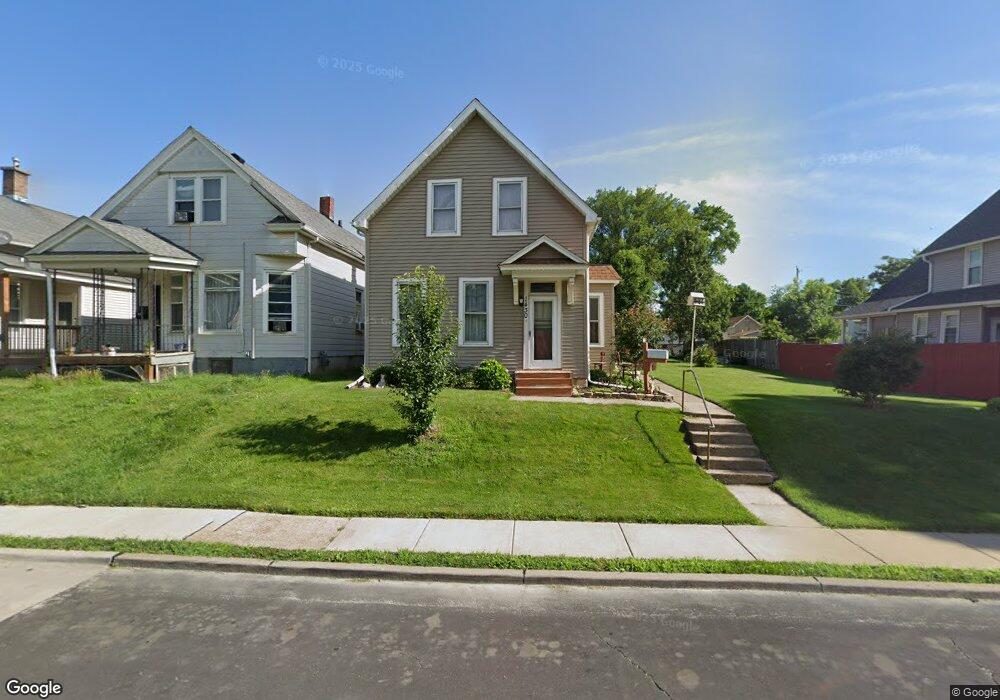 1430 W 12th St, Davenport, IA 52804 - photo 1