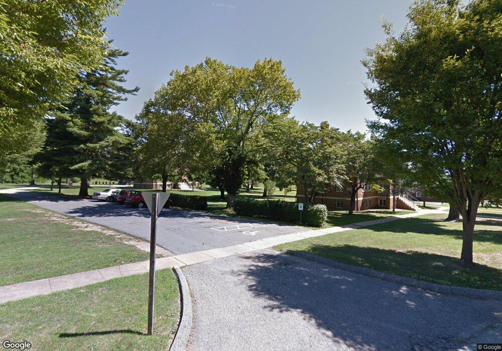 205 Bloomsbury Ave, Baltimore, MD 21228 - photo 1