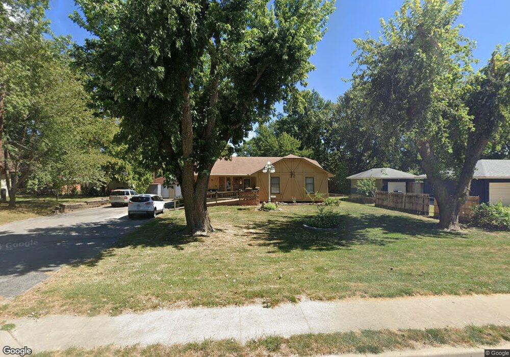 600 NW 15th St, Blue Springs, MO 64015 - photo 1