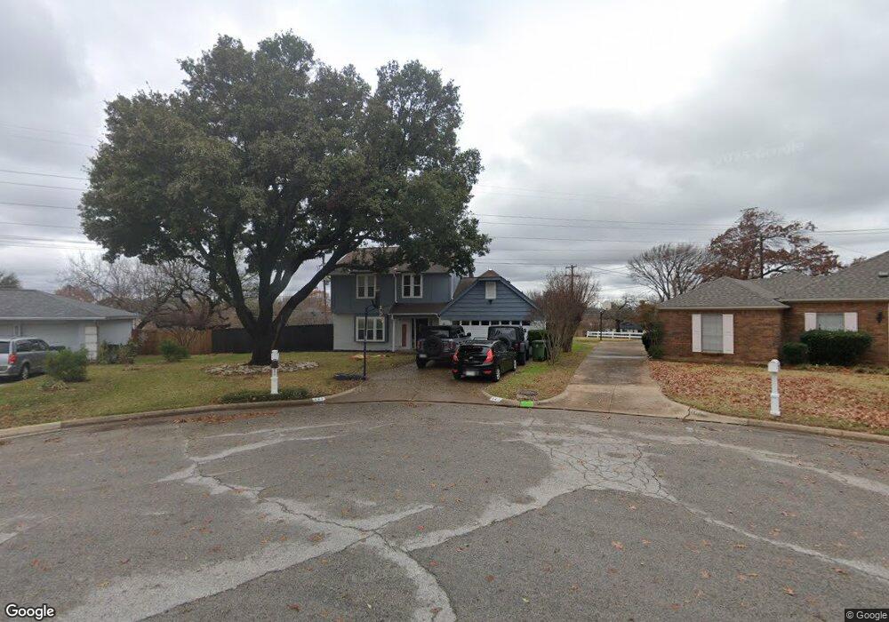 441 Mountainview Dr, Hurst, TX 76054 - photo 1