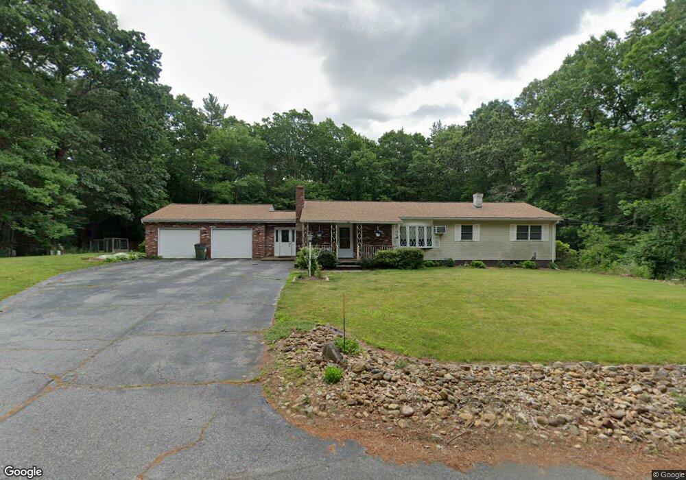 365 Henshaw St, Leicester, MA 01524 - photo 1