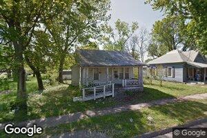 210 N 4th St, Iola, KS 66749