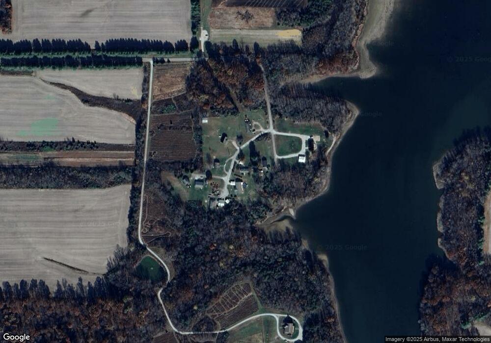 4832 N Winddrift Rd, Scottsburg, IN 47170 - photo 1