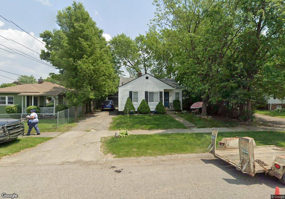 1701 Stocker Ave, Flint, MI 48503 - photo 1