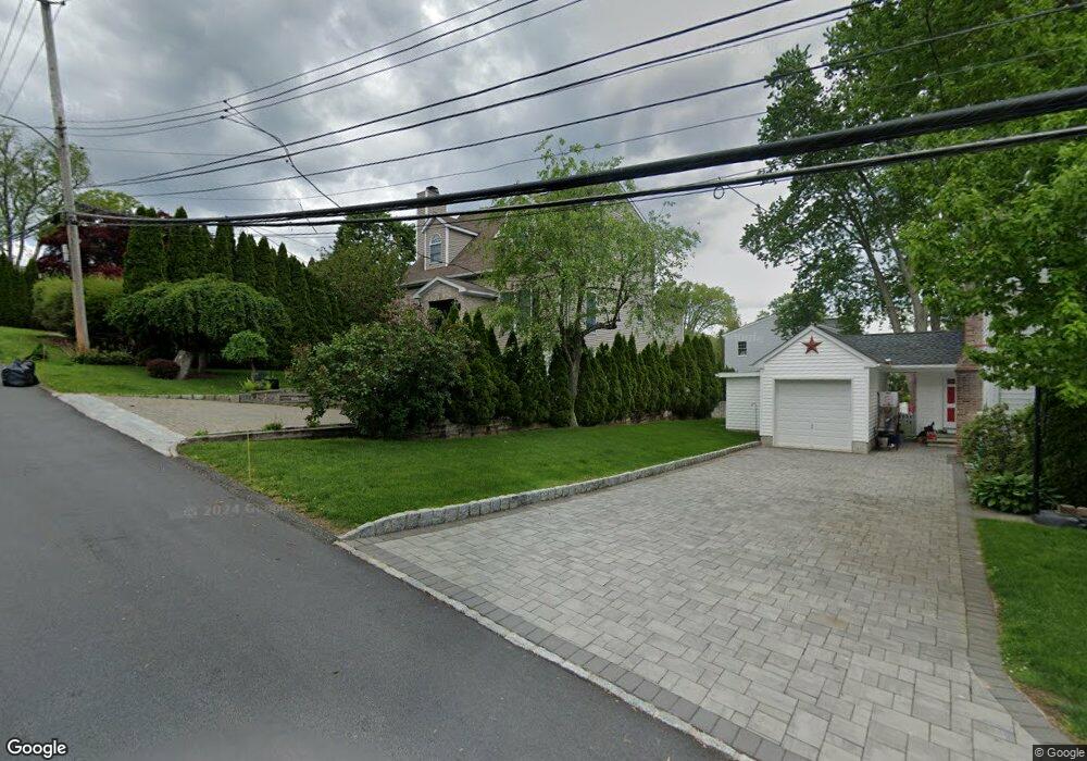 87 Broad St, Hawthorne, NY 10532 - photo 1