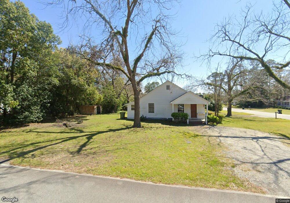 301 S Cleveland Ave unit 301, Adel, GA 31620 - photo 1