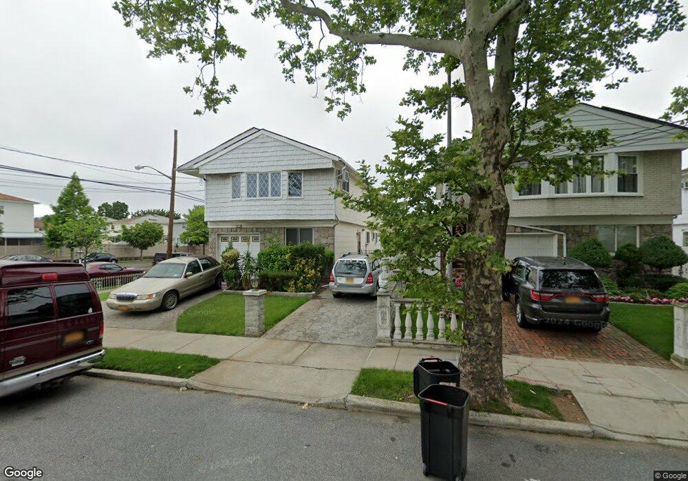 77 Slater Blvd unit 1, Staten Island, NY 10305 - photo 1