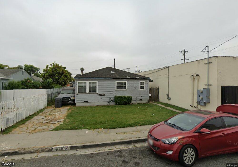 730 W Plum St, Compton, CA 90222 - photo 1