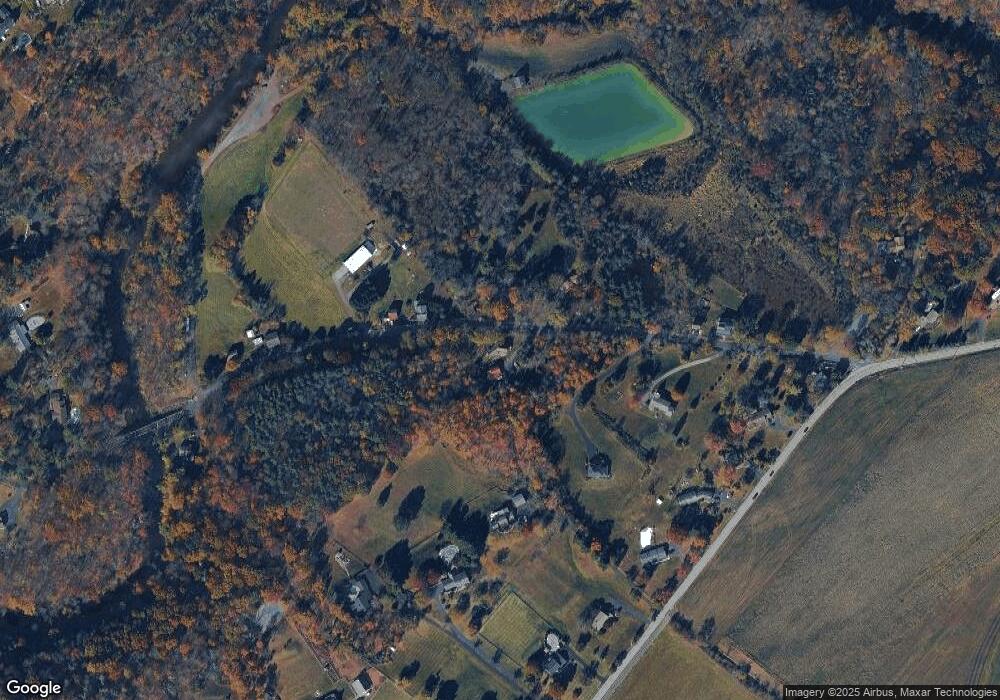 654 Bergeys Mill Rd, Schwenksville, PA 19473 - photo 1