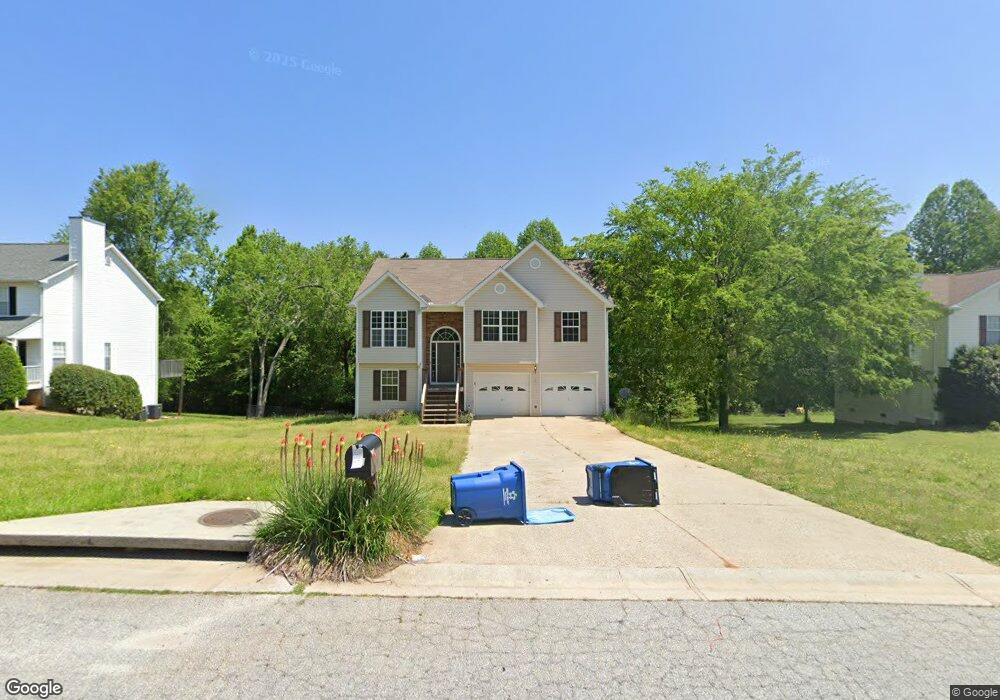 353 Ashton Way unit 2, Winder, GA 30680 - photo 1