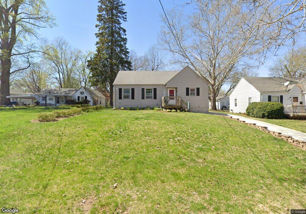 1728 45th St, Des Moines, IA 50310 - photo 1