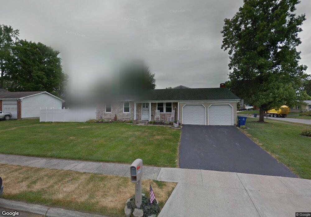 3753 Gairlock Dr, Columbus, OH 43228 - photo 1