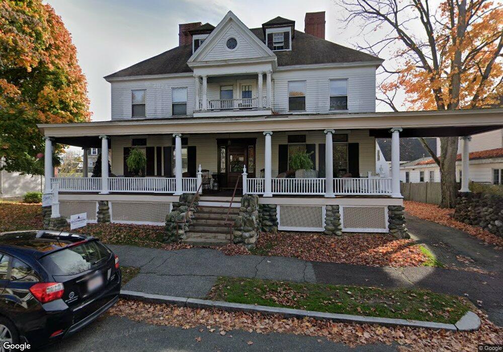 18 Chestnut St, Wakefield, MA 01880 - photo 1