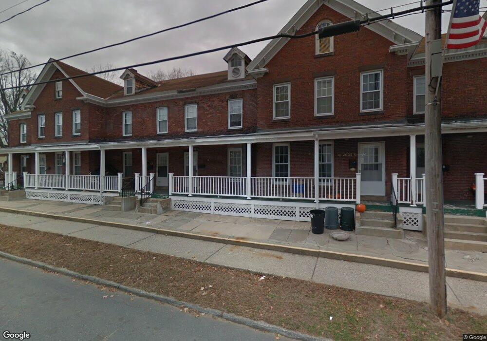 5 Adams St, Easthampton, MA 01027 - photo 1