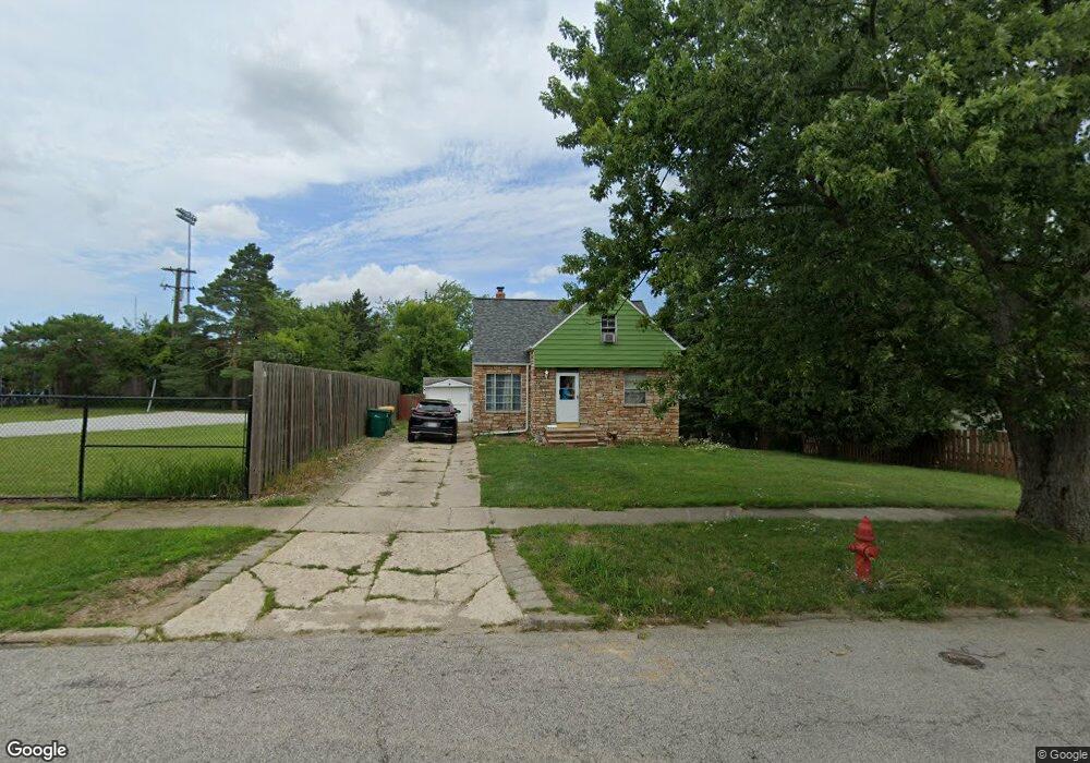 5390 West Blvd, Maple Heights, OH 44137 - photo 1