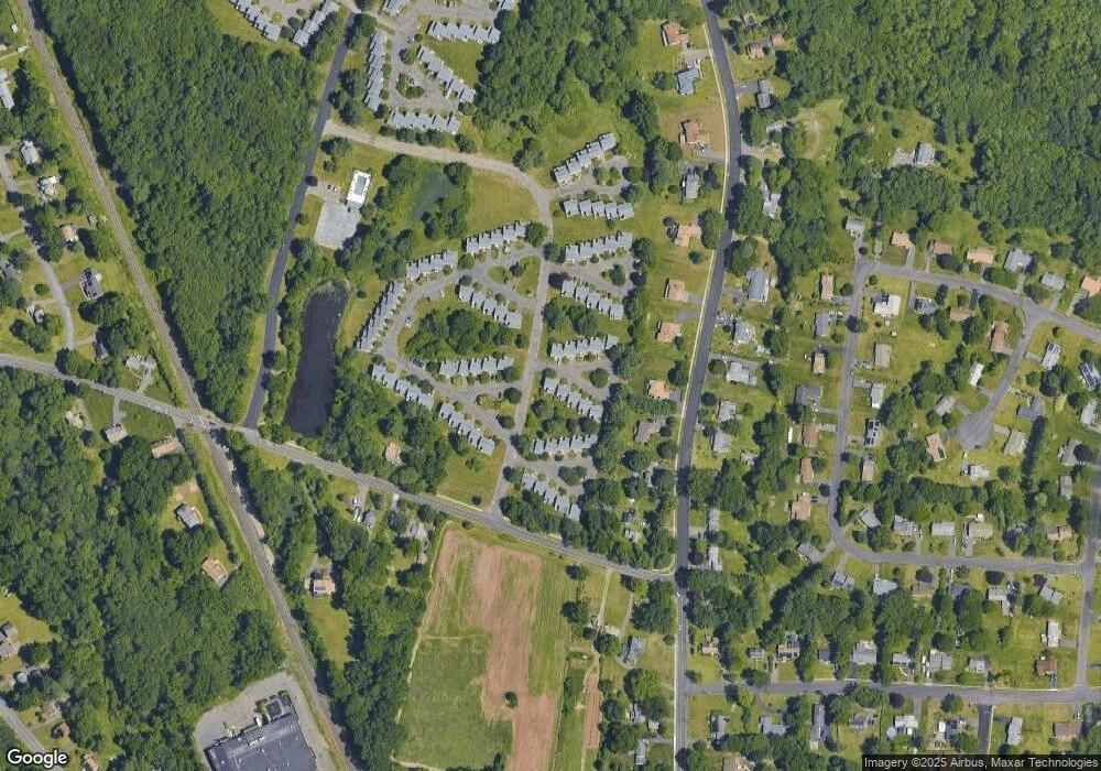 1 Linden Ct, Bloomfield, CT 06002 - photo 1