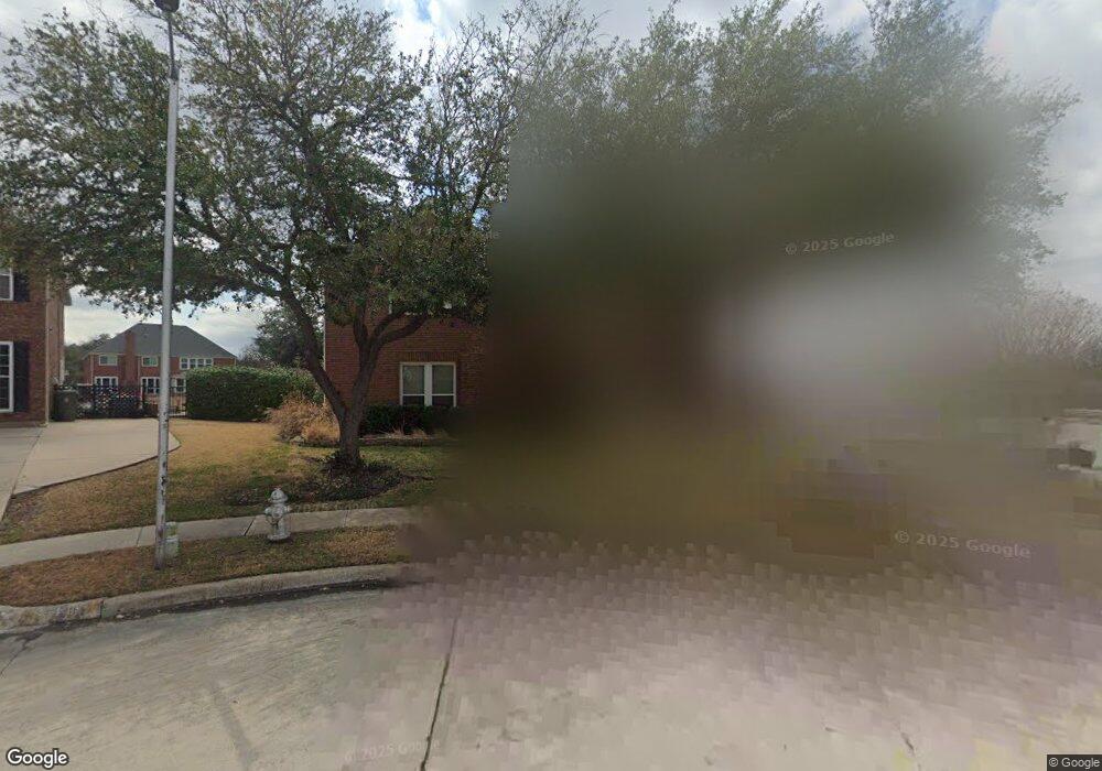 3008 Waterway Ct, Arlington, TX 76012 - photo 1