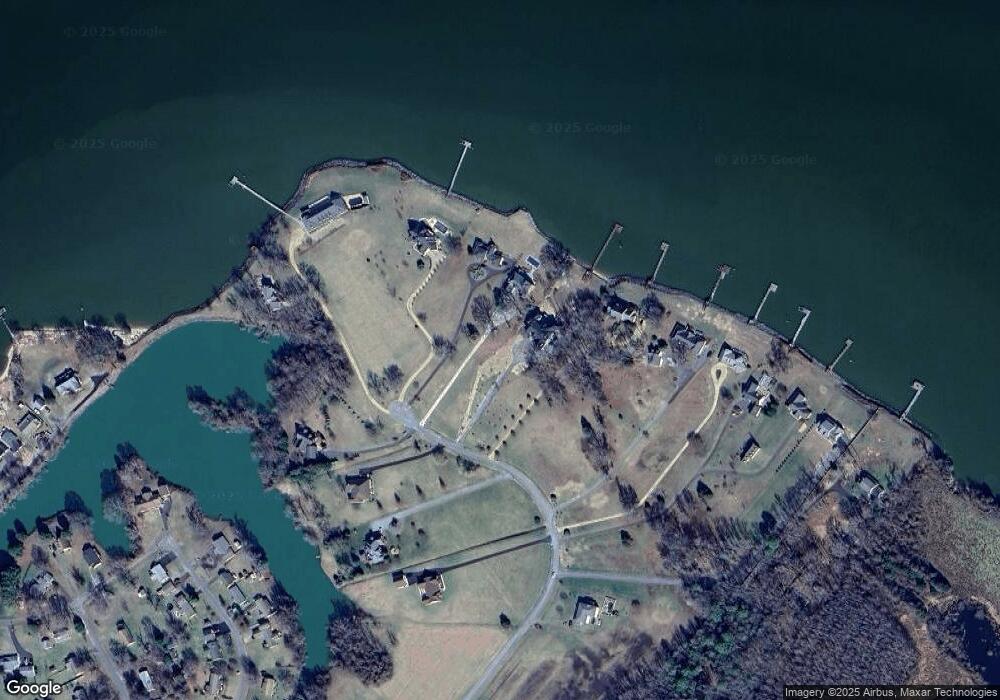 330 Church Point Ln, Colonial Beach, VA 22443 - photo 1