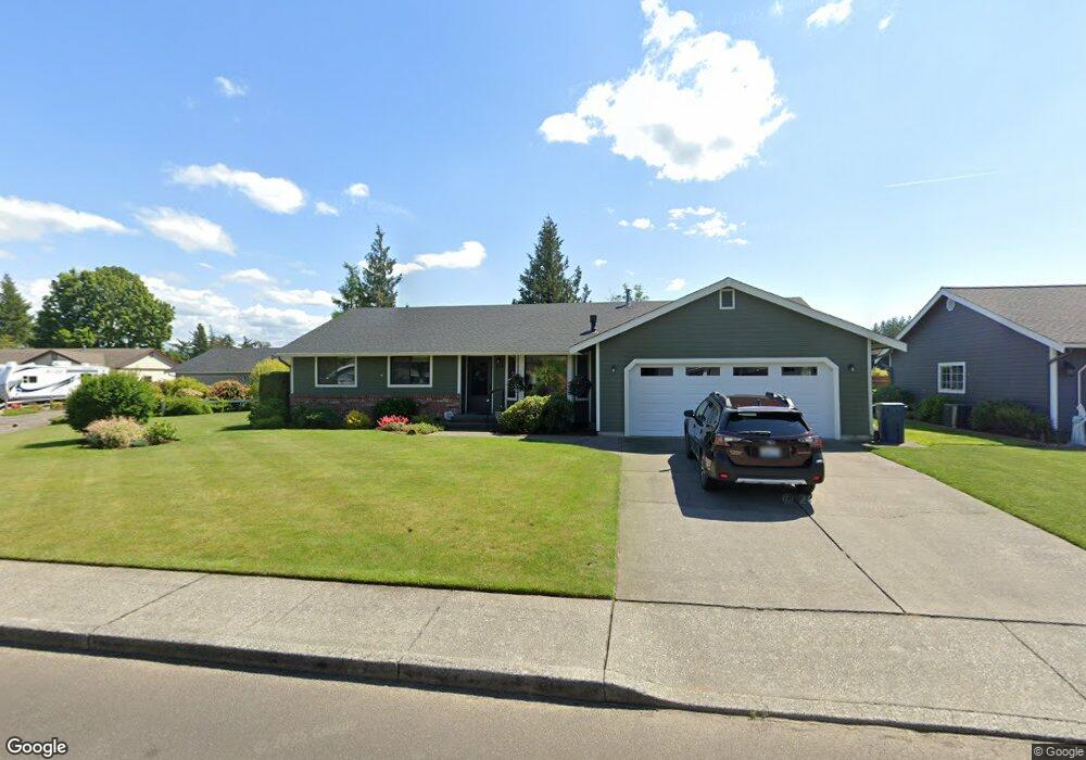 716 Vine St, Lynden, WA 98264 - photo 1