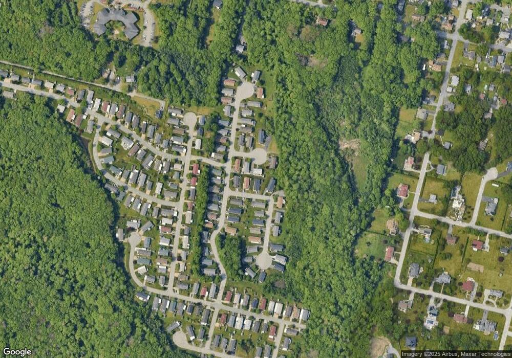 15 Sparrow Dr, Tiverton, RI 02878 - photo 1