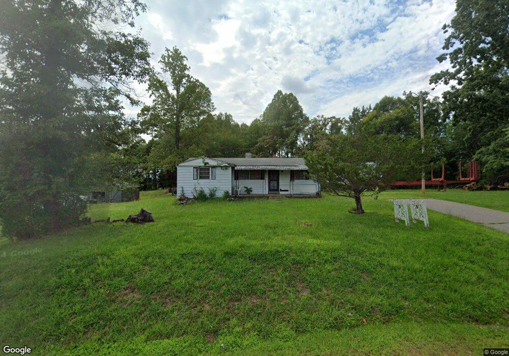 6916 Irisburg Rd, Axton, VA 24054 - photo 1