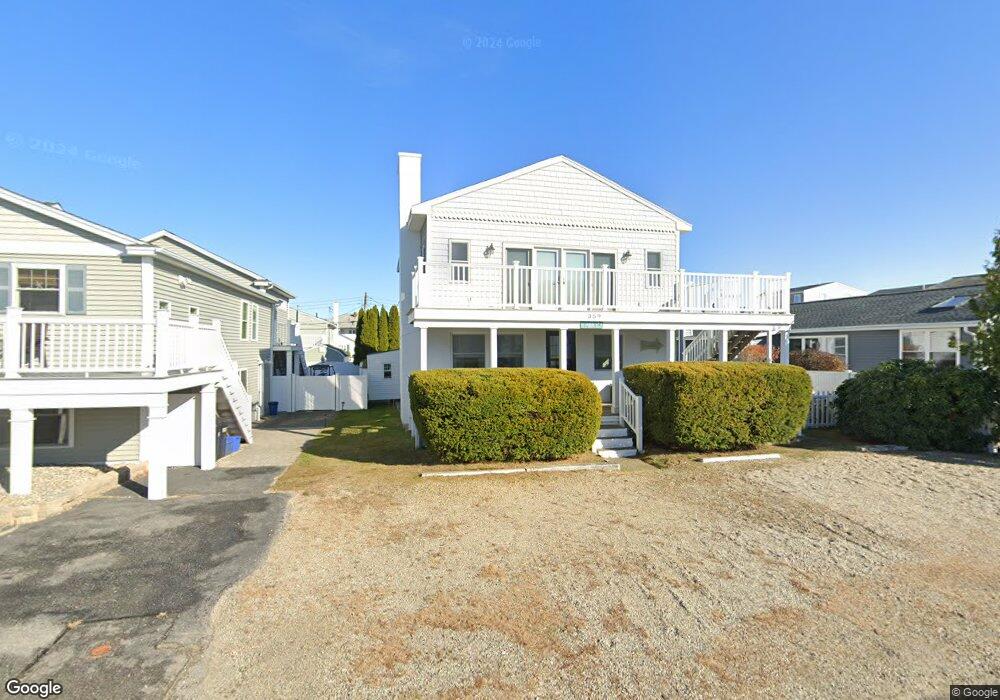 359 Woodstock St, Seabrook, NH 03874 - photo 1