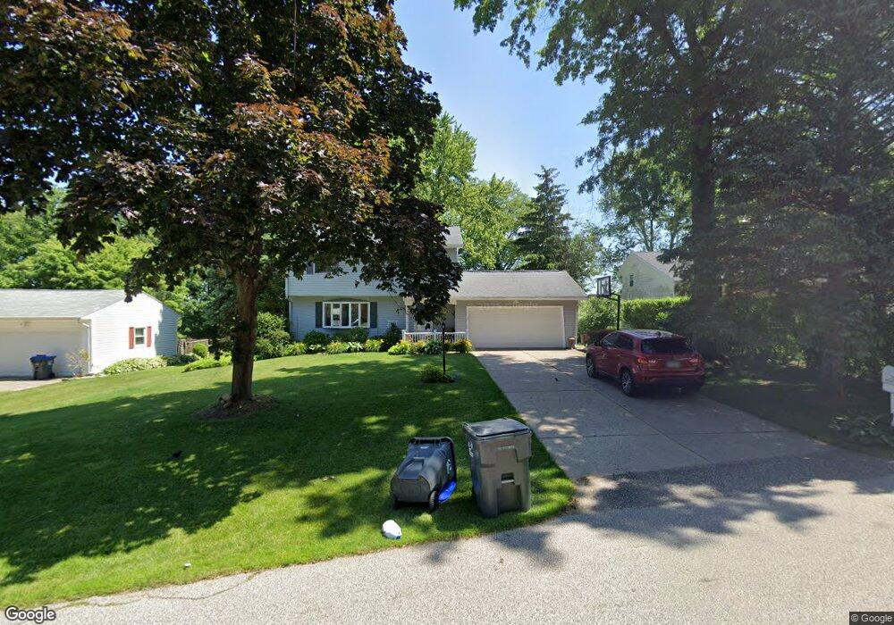 3615 Scarboro Rd, Erie, PA 16506 - photo 1