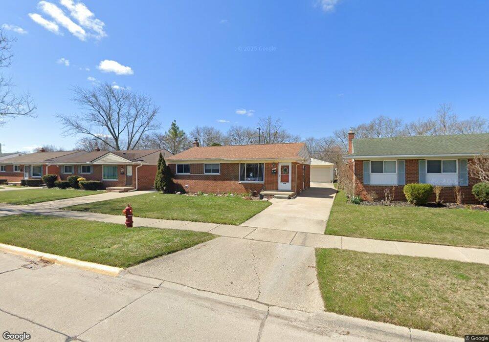 359 N Manitou Ave, Clawson, MI 48017 - photo 1