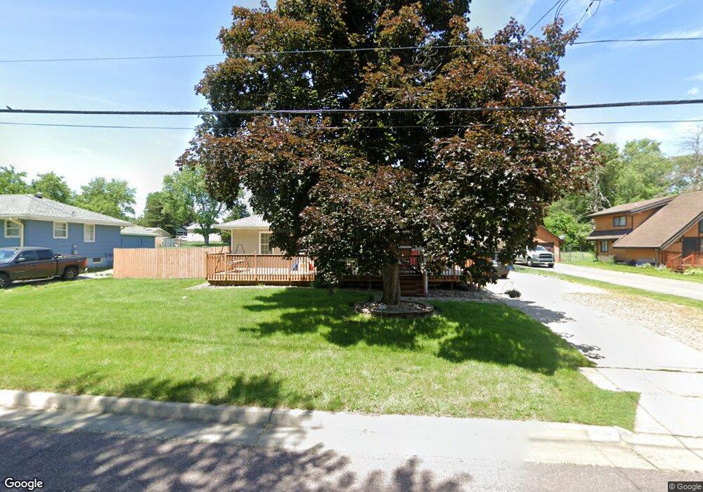 3020 E Shawnee Ave, Des Moines, IA 50317 - photo 1