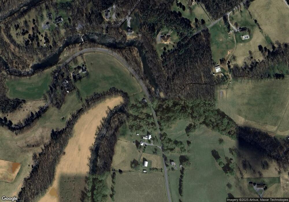 4894 Old Forge Rd, Luray, VA 22835 - photo 1