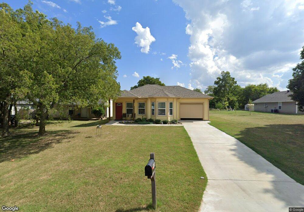 1904 Elizabeth St, Sherman, TX 75090 - photo 1