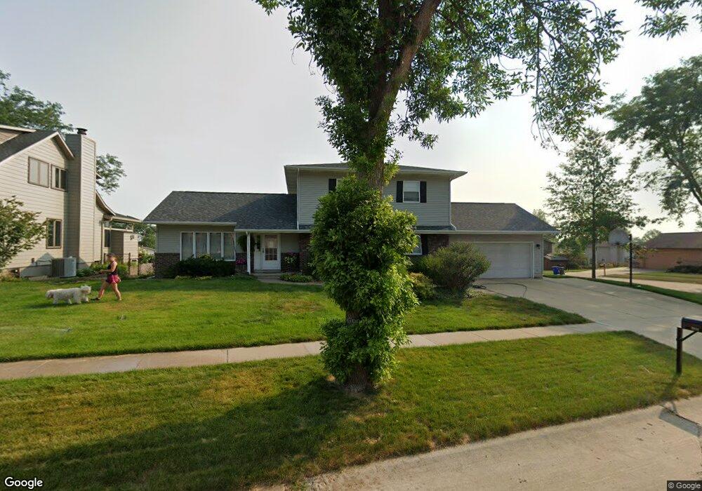 3930 Sally Dr NE, Cedar Rapids, IA 52402 - photo 1