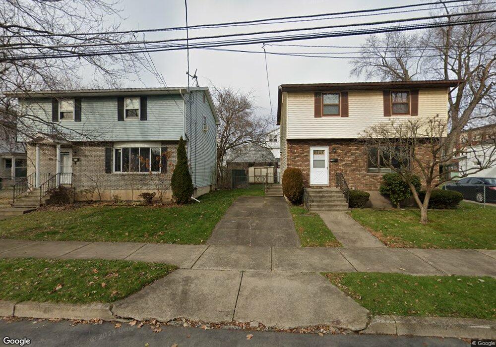 218 Chestnut Ave, Kingston, PA 18704 - photo 1