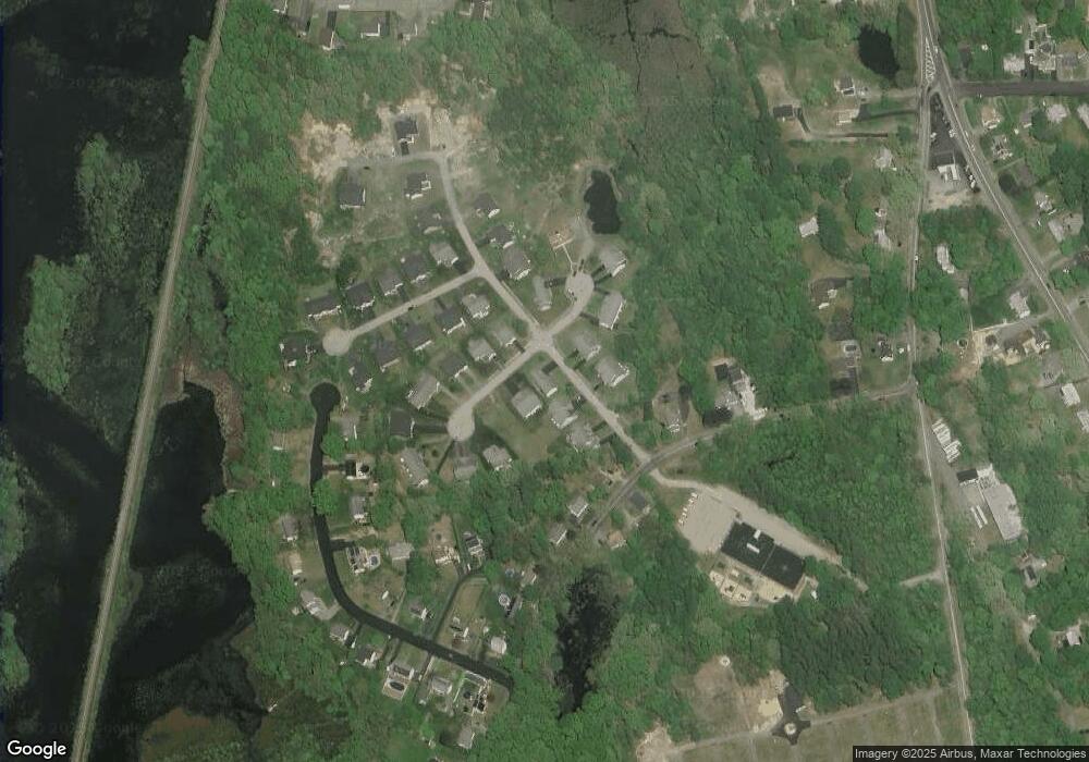 7 Concord Ct, Webster, MA 01570 - photo 1